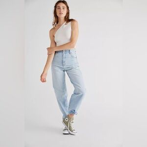 ROLLA’S Genie Jeans in Stella Blues Size 28 Balloon Barrel Slouchy Tapered Leg